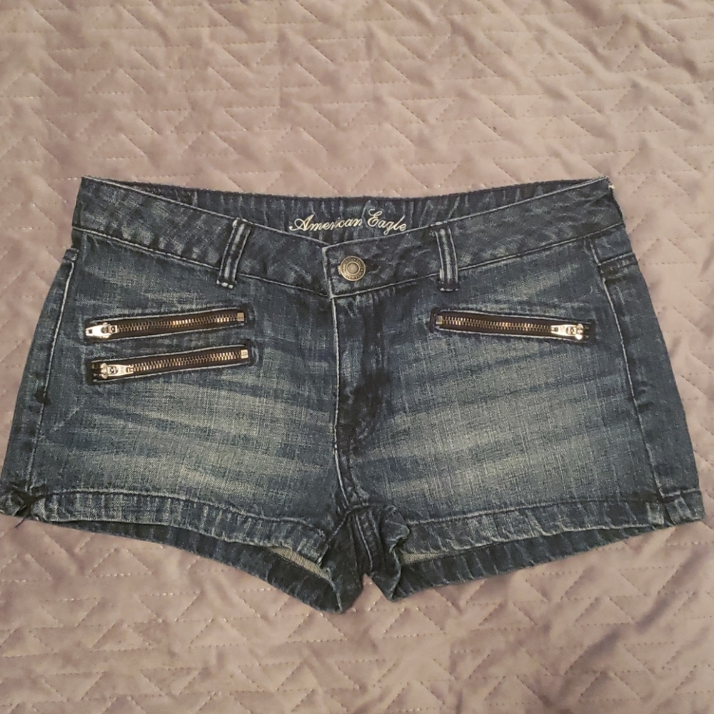 AE Denim Shorts zipper pockets! Sz 10